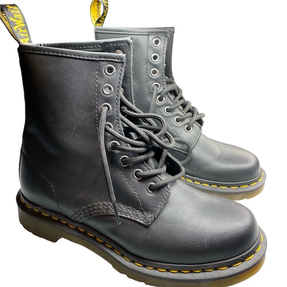 Dr Martens WOMEN'S Smooth Leather Lace Up boots size 6 - Picture 8 of 15